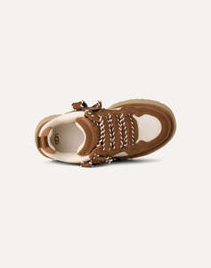 UGG Astromel