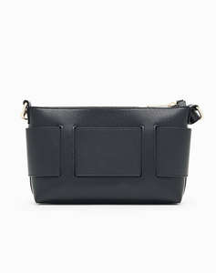 ARMANI EXCHANGE SHOULDER BAG (Dimensiuni: 21 x 13.5 x 6 cm.)