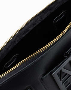 ARMANI EXCHANGE SHOULDER BAG (Dimensiuni: 21 x 13.5 x 6 cm.)