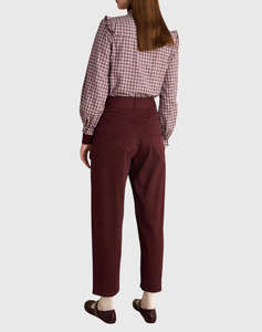 ATTRATTIVO PANTALONI