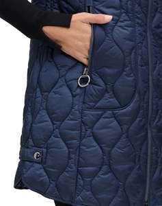 BETTY BARCLAY GILLET