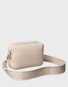 CALVIN KLEIN WEBBING DOUBLE STRAP CAMERA BAG