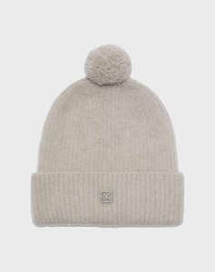 CALVIN KLEIN EMBLEM BRUSHED POMPOM BEANIE