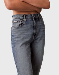 CALVIN KLEIN NEW MOM JEAN DELAWARE