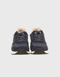 LA MARTINA INCALTAMINTE DE BARBATI