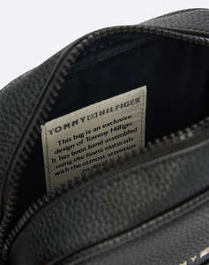 TOMMY HILFIGER JEANS ESSENTIAL PU MINI REPORTER (Dimensiuni: 17 x 6 x 21cm.)