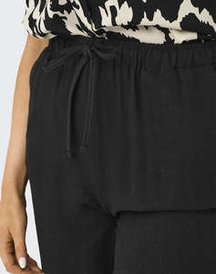 ONLY ONLSIESTA MW PULL-UP LIN BL SHORTS NOOS